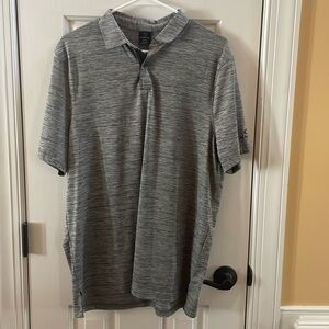 Oakley Men’s Medium Golf Shirt - Regular fit - Regular fit - Hydrolix